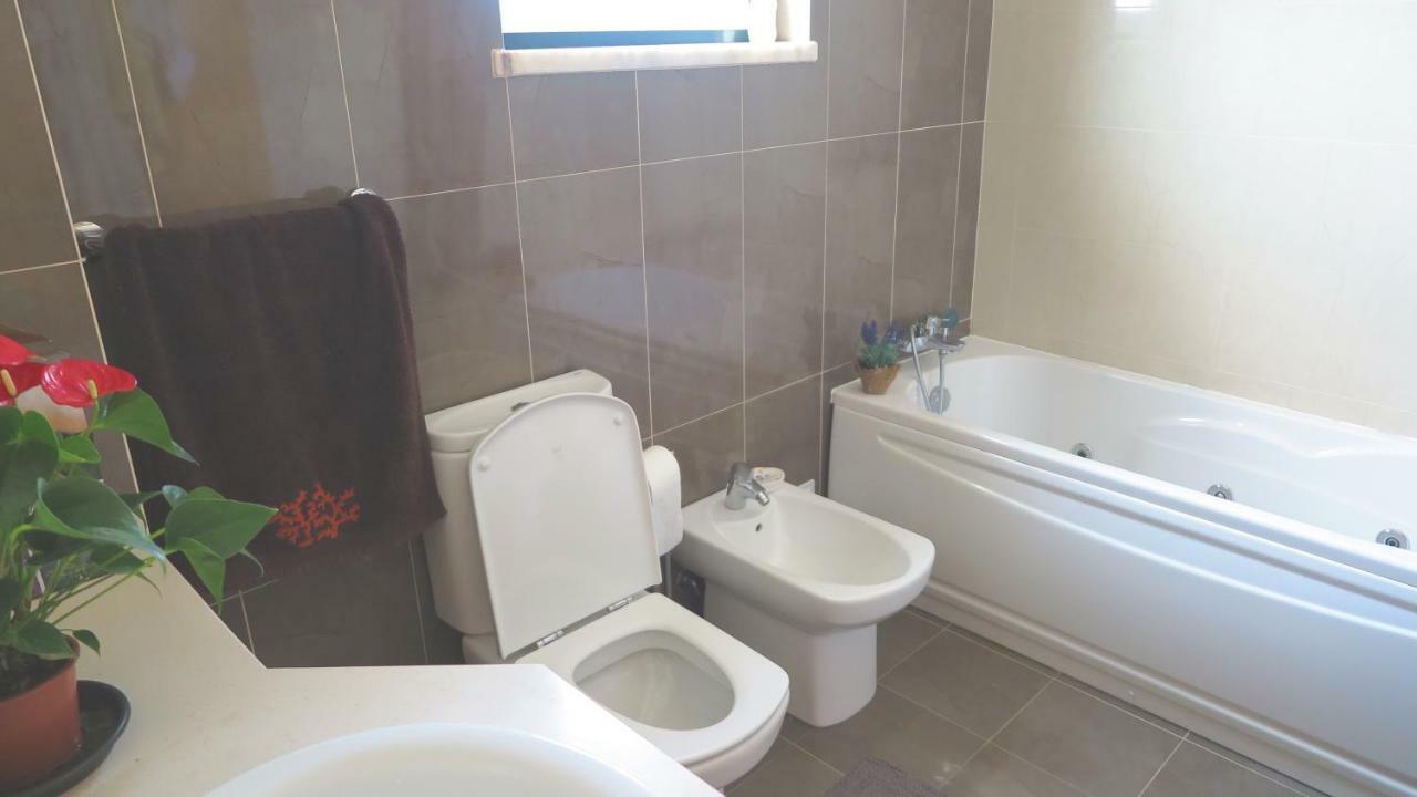 Partilha Sol Apartment Алвор Экстерьер фото